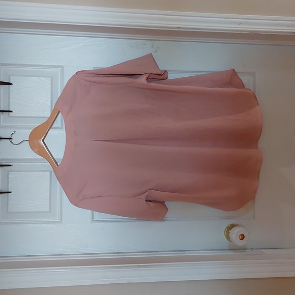 Ok Denver Hayes pink top, new with tags, size XL - Picture 2 of 6